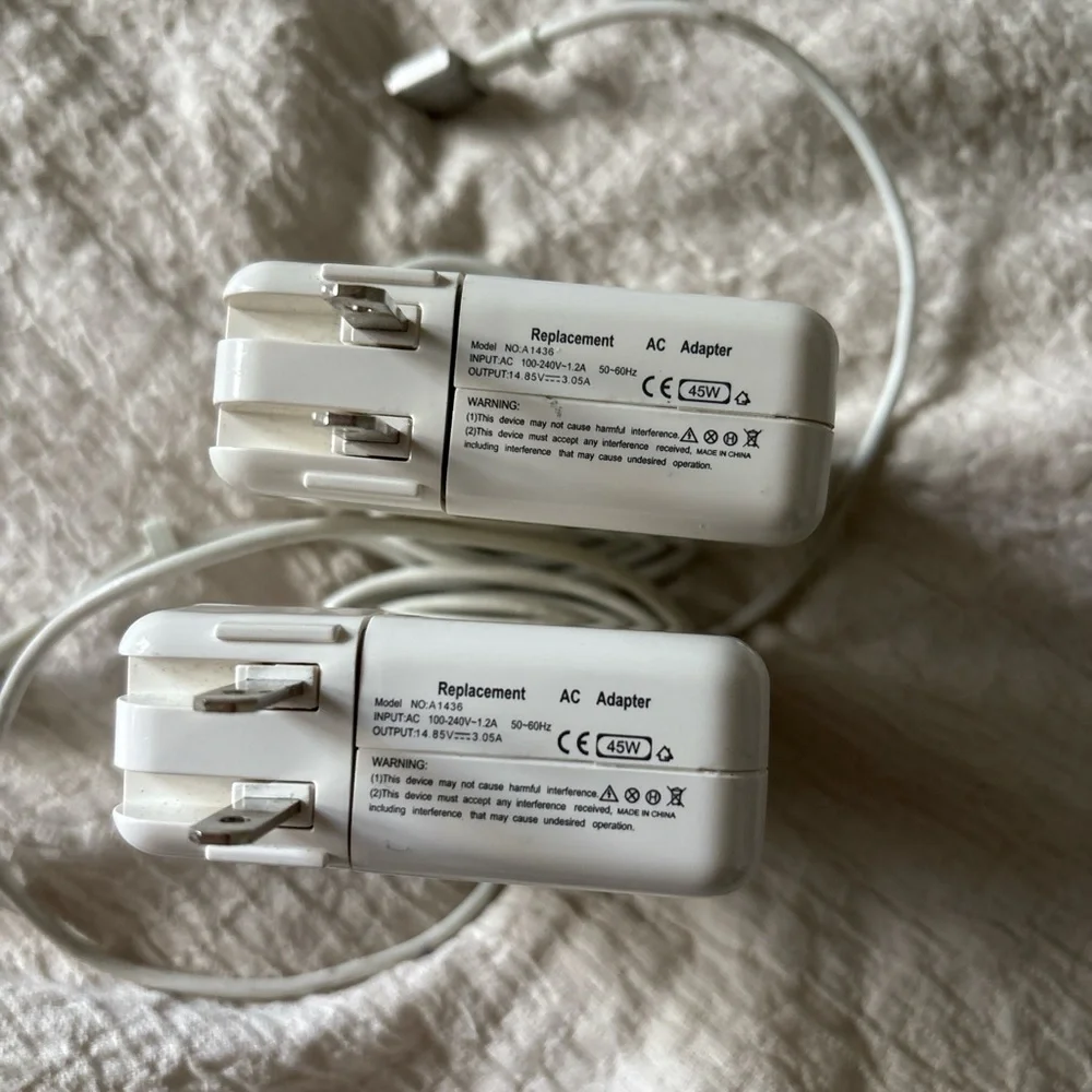 Apple Macbook Chargers